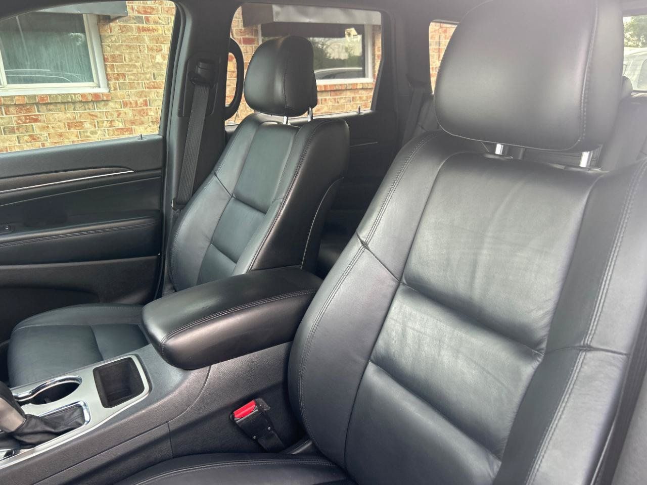 Used 2018 Jeep Grand Cherokee Limited RWD image 19