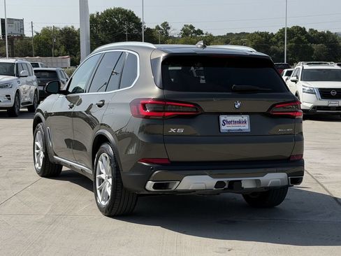 Used 2023 BMW X5 xDrive40i w/ Premium Package AWD/4WD image 4