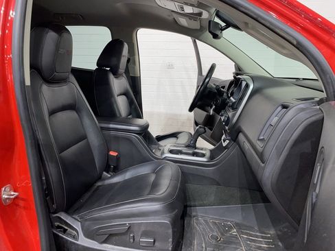 Used 2018 Chevrolet Colorado ZR2 image 11