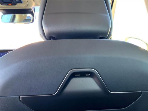 New 2026 Lincoln Nautilus Premier w/ Jet Appearance Package image 19