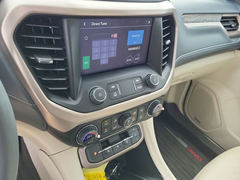 Used 2023 GMC Acadia Denali w/ Denali Technology Package image 20