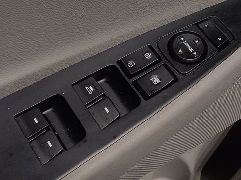 Used 2021 Hyundai Tucson Value w/ Cargo Package image 27