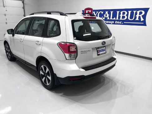 Used 2017 Subaru Forester 2.5i w/ Alloy Wheel Package image 8