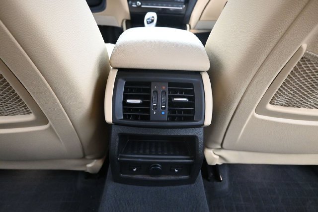 Used 2018 BMW X4 xDrive28i AWD/4WD image 16