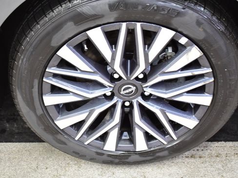 Used 2025 Nissan Altima 2.5 SV image 34