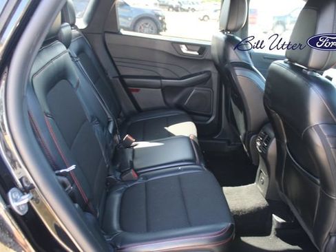 Used 2025 Ford Escape ST-Line FWD image 12