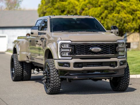 Used 2026 Ford F450 King Ranch w/ Chrome Package AWD/4WD image 14