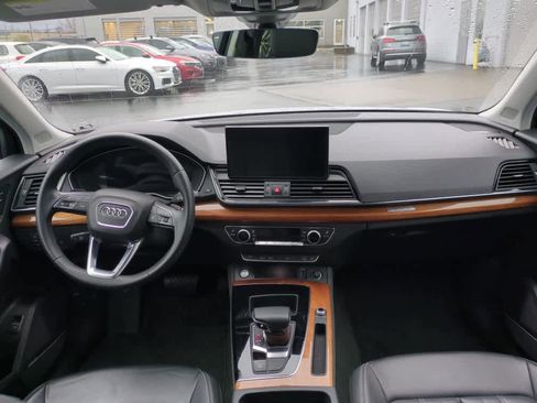 Used 2023 Audi Q5 2.0T Premium Plus w/ Premium Plus Package image 5