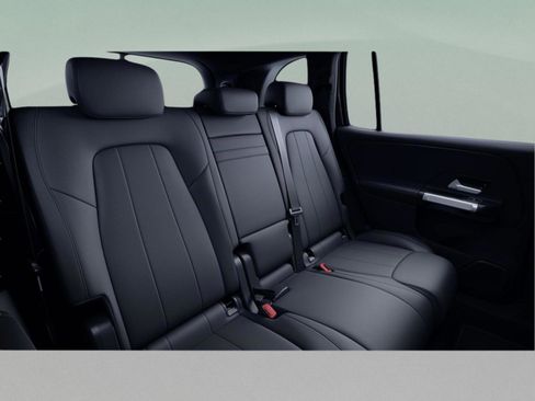 Certified 2020 Mercedes-Benz GLB 250 image 43