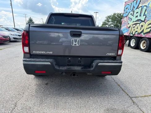 Used 2017 Honda Ridgeline RT image 5