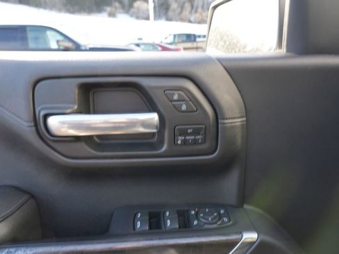 Used 2021 Chevrolet Silverado 1500 LTZ image 18