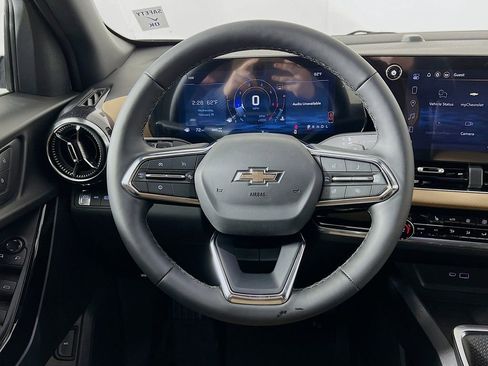 New 2026 Chevrolet Equinox ACTIV w/ Safety and Technology Package image 11