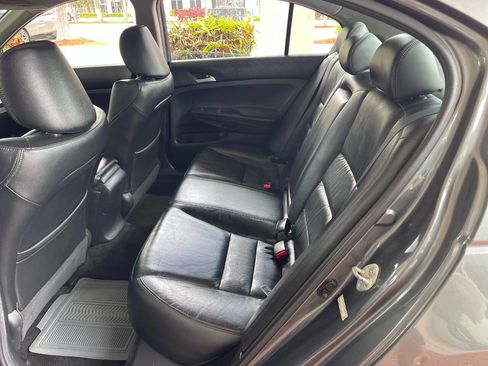 Used 2011 Honda Accord SE image 23