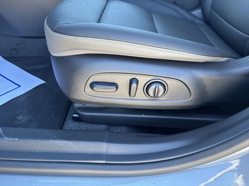 New 2026 Chevrolet Trax ACTIV w/ Sunroof Package image 15