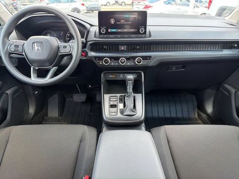 Used 2025 Honda CR-V EX image 9