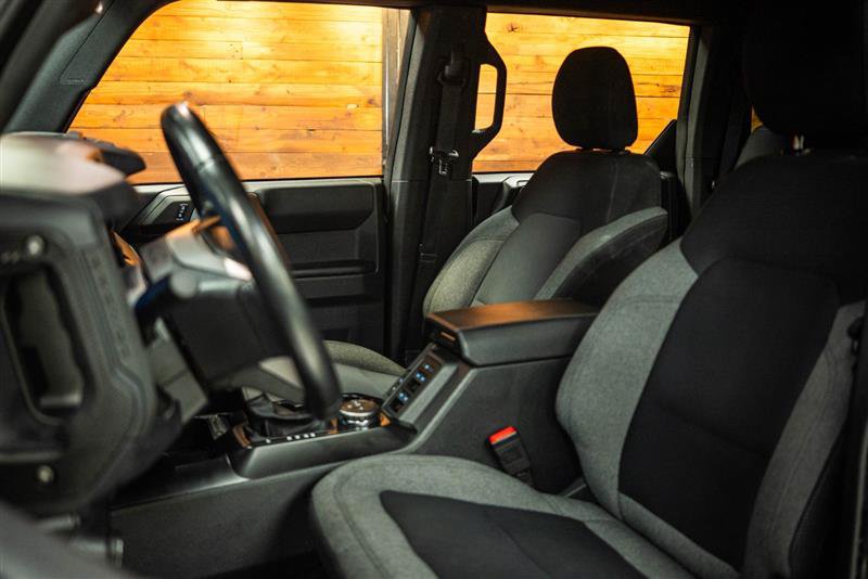 Used 2025 Ford Bronco Big Bend AWD/4WD image 9