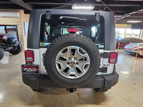 Used 2007 Jeep Wrangler Unlimited X image 6