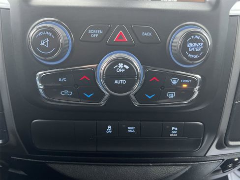 Used 2021 RAM 1500 Classic Warlock image 19