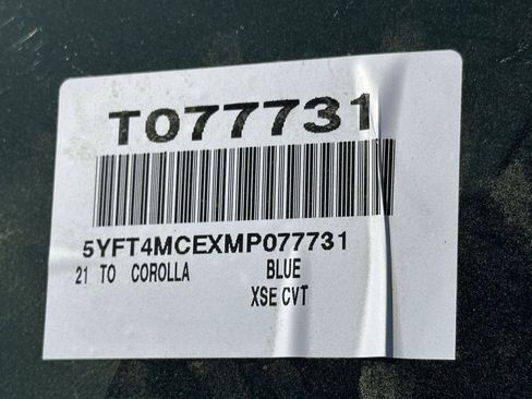 Used 2021 Toyota Corolla XSE image 15