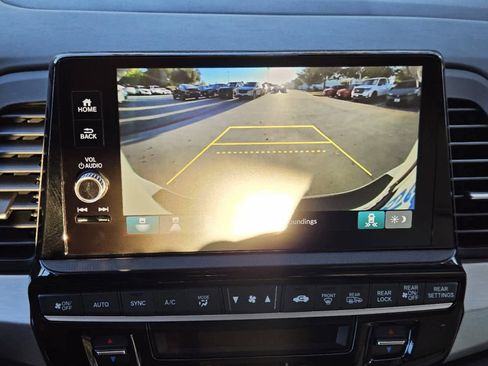 New 2026 Honda Odyssey EX-L image 16