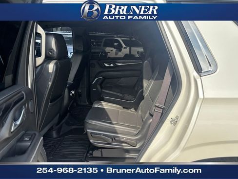 Used 2022 GMC Yukon Denali image 14
