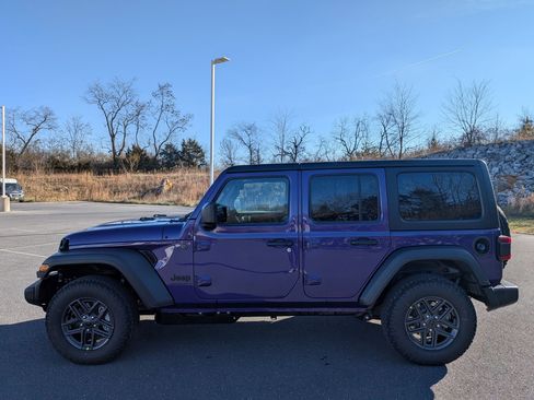 New 2026 Jeep Wrangler Unlimited Sport image 8