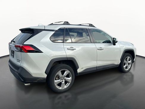 Used 2021 Toyota RAV4 Limited AWD/4WD image 3