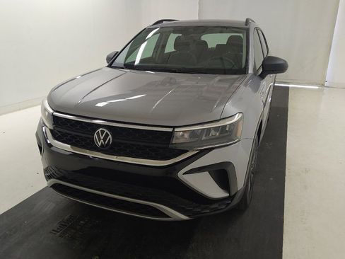 Used 2024 Volkswagen Taos S FWD image 15