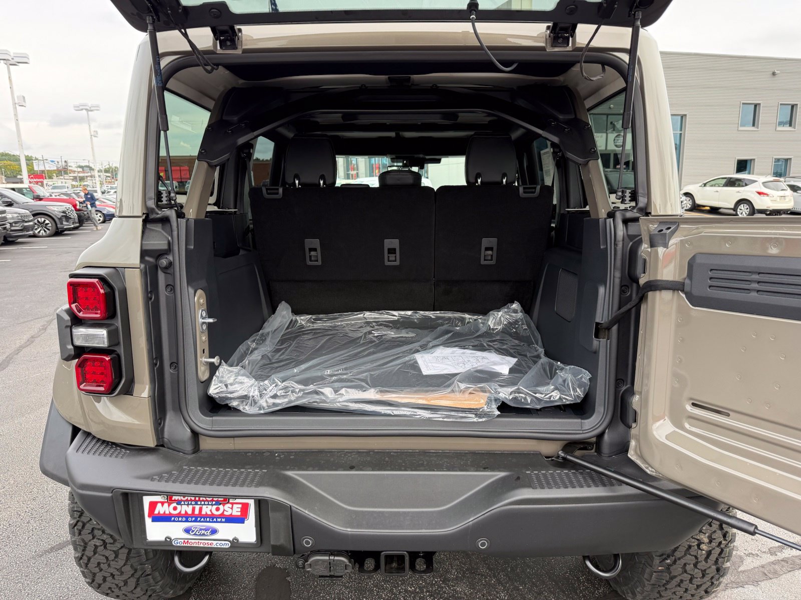 New 2026 Ford Bronco Raptor AWD/4WD image 46