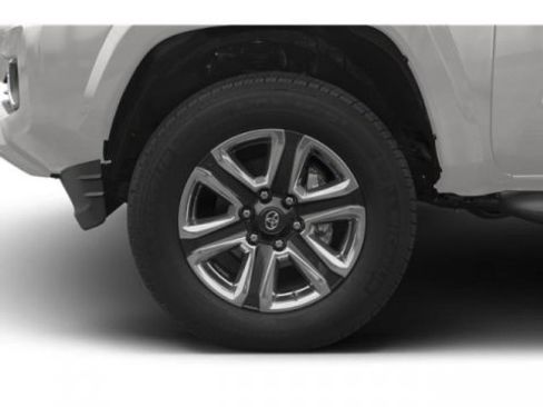 Certified 2018 Toyota Tacoma Limited image 11