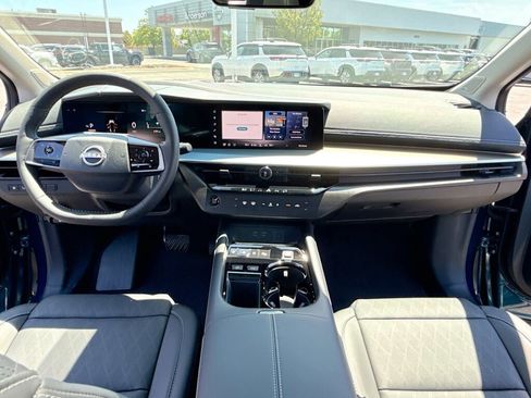 New 2026 Nissan Murano Platinum w/ Cargo Package AWD/4WD image 3