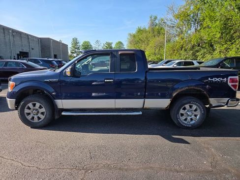 Used 2011 Ford F150 XLT w/ XLT Chrome Pkg AWD/4WD image 8