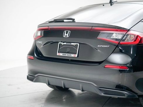 Used 2023 Honda Civic Sport image 12