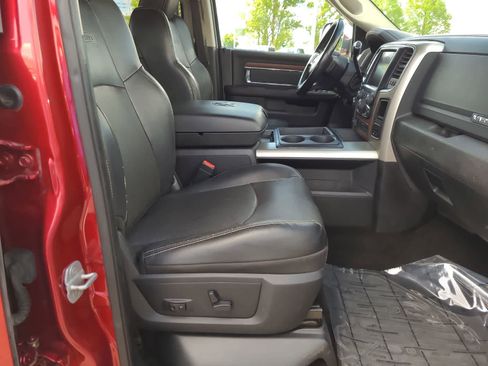 Used 2014 RAM 2500 Laramie w/ Convenience Group AWD/4WD image 22