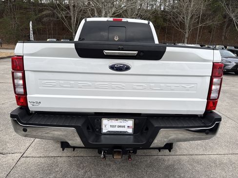 Used 2021 Ford F250 Lariat w/ Chrome Package image 6