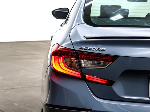 Used 2022 Honda Accord Sport image 15
