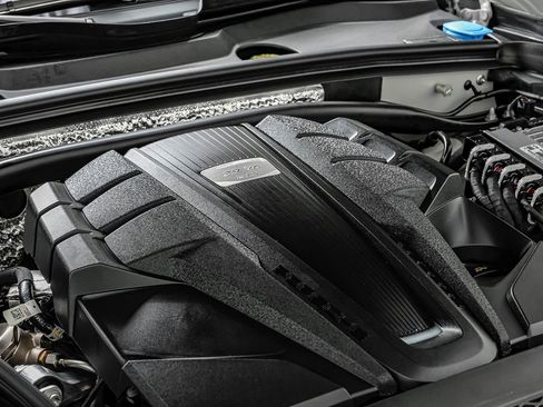 Used 2021 Porsche Macan GTS w/ Premium Package Plus (PF9) image 46