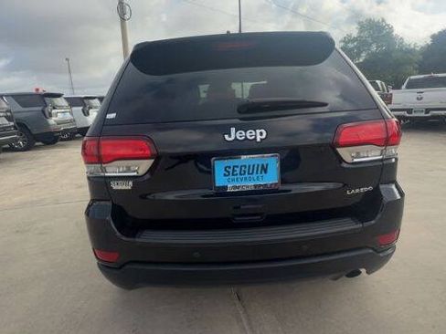 Used 2021 Jeep Grand Cherokee Laredo RWD image 7