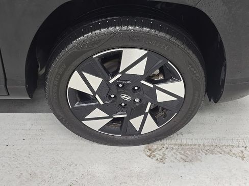 Certified 2024 Hyundai Kona SEL AWD/4WD image 42