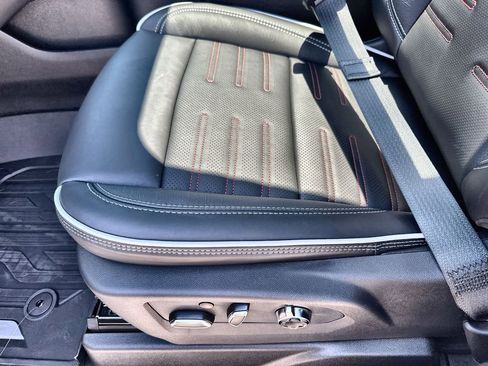 New 2026 GMC Yukon XL AT4 Ultimate w/ LPO, Floor Liner Package AWD/4WD image 25