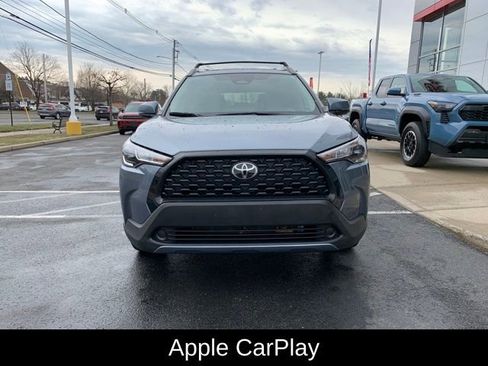 Used 2023 Toyota Corolla Cross LE w/ Moonroof Package AWD/4WD image 9