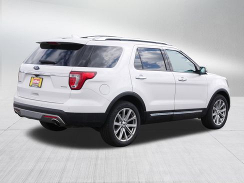 Used 2017 Ford Explorer Limited AWD/4WD image 7