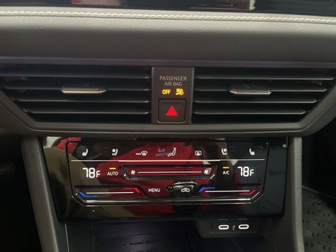 New 2026 Volkswagen Jetta SEL image 24