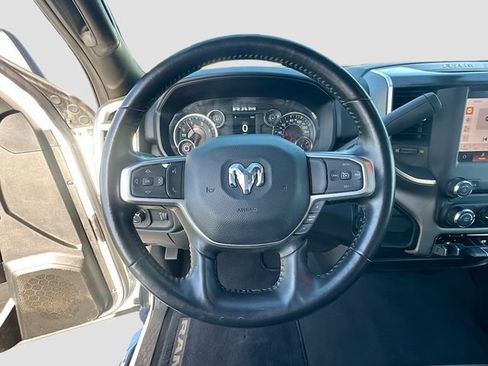 Used 2024 RAM 3500 Big Horn AWD/4WD image 12