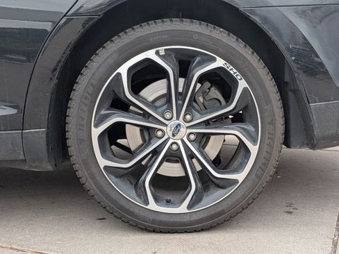 Used 2016 Ford Taurus SHO w/ Equipment Group 401A AWD/4WD image 9