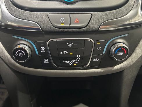 Used 2024 Chevrolet Equinox LS w/ LS Convenience Package AWD/4WD image 29