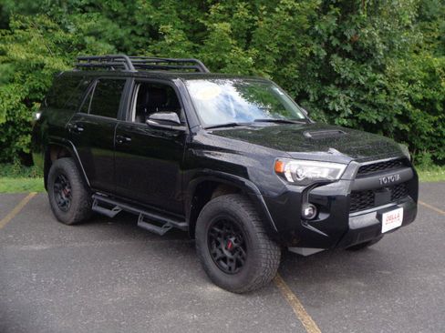 Used 2023 Toyota 4Runner TRD Pro AWD/4WD image 3