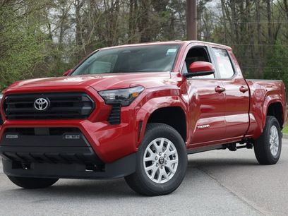 New 2026 Toyota Tacoma SR5