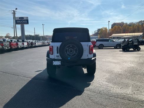 New 2025 Ford Bronco 4-Door w/ Sasquatch Package image 6