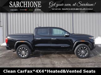 Used 2023 GMC Canyon Denali w/ Denali Black Edition video 1